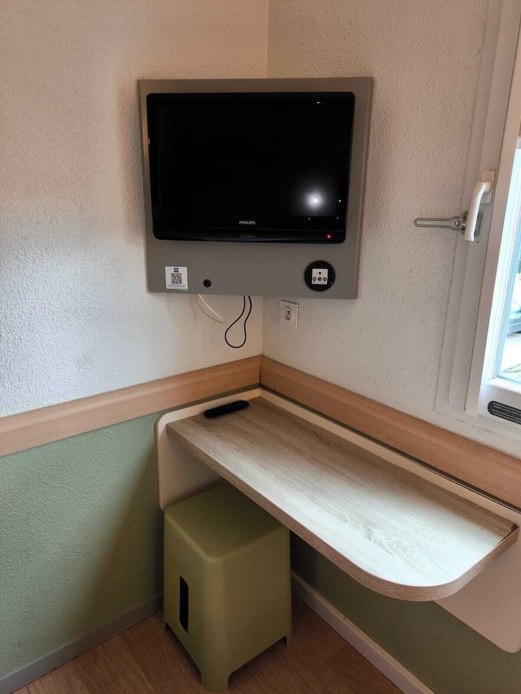 ibis budget lons le saunier