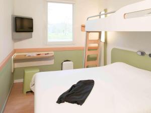 ibis budget lons le saunier