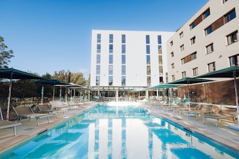Ibis Budget La Rochelle,Charente-Maritime>>Aujac,2 star