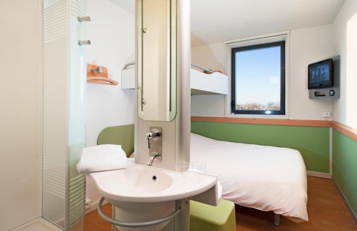 ibis budget istres trigance