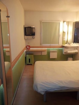 ibis budget gennevilliers asnieres