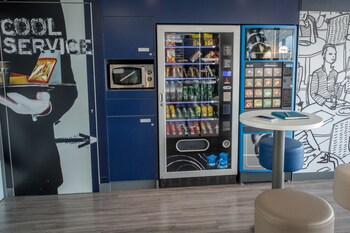 Hotel Ibis Budget Fréjus Saint Raphael Centre Et Plage,Fréjus>>Frejus,2 star