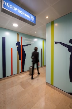 Hotel Ibis Budget Fréjus Saint Raphael Centre Et Plage,Fréjus>>Frejus,2 star