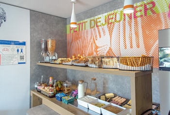 ibis budget frejus saint raphael capitou a8