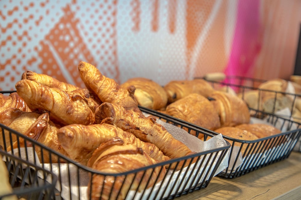 ibis budget frejus saint raphael capitou a8