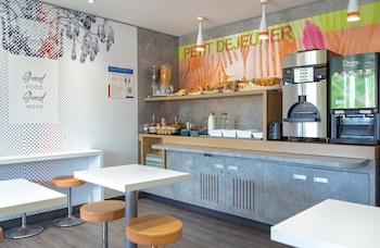 ibis budget frejus saint raphael capitou a8