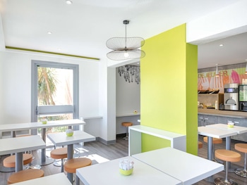 Ibis Budget Fréjus Saint Raphael Capitou A8,Fréjus>>Frejus,2 star