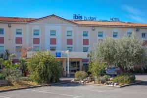 ibis budget frejus saint raphael capitou a8