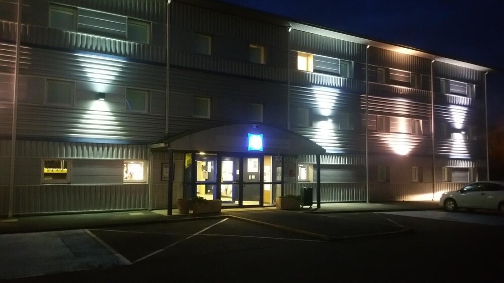 ibis budget flers les grands champs