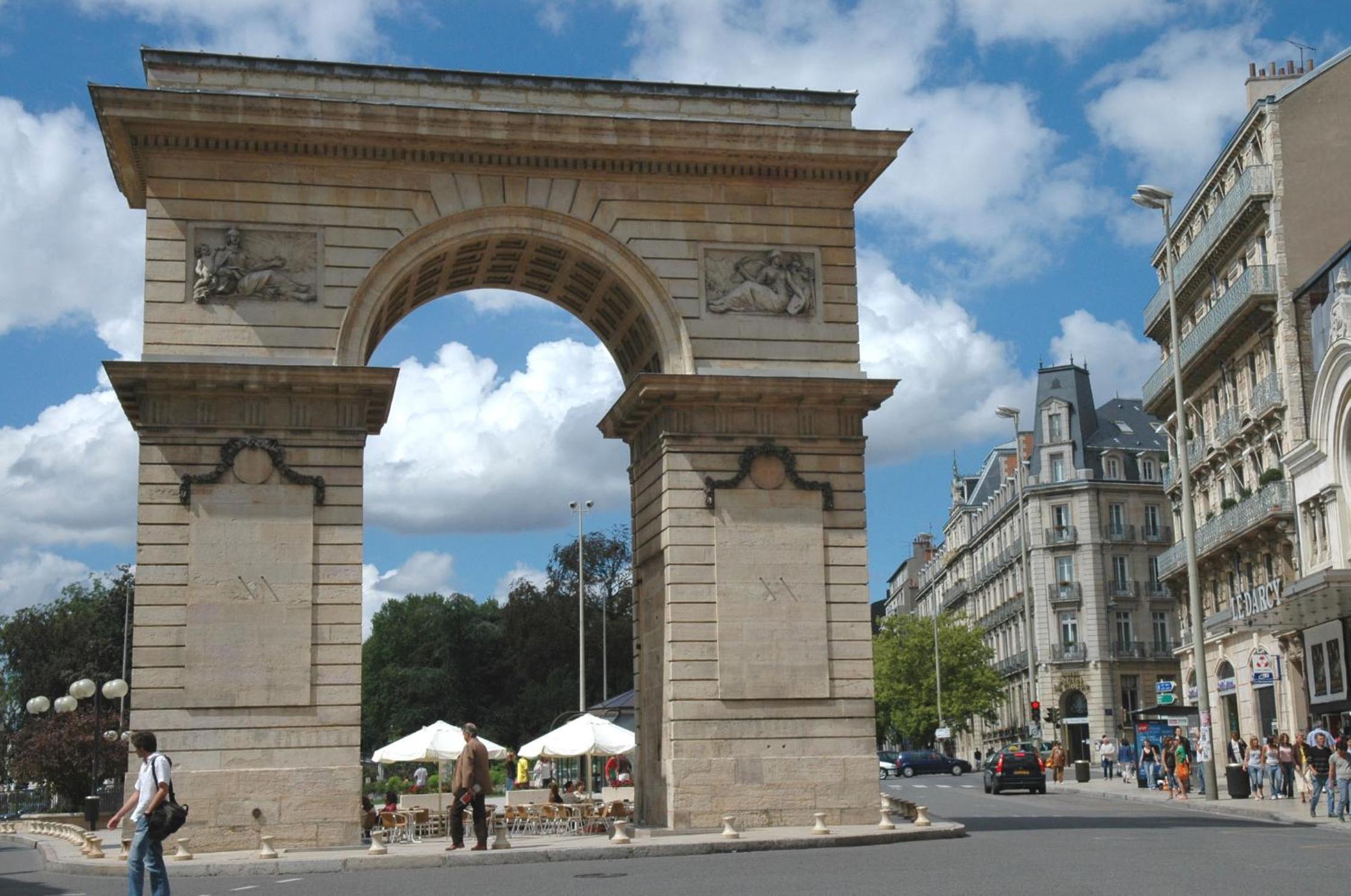 ibis budget dijon st apollinaire