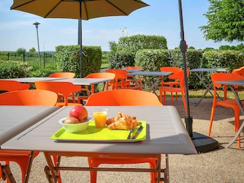 Ibis Budget Coutances,Lessay>>Coutances,2 star