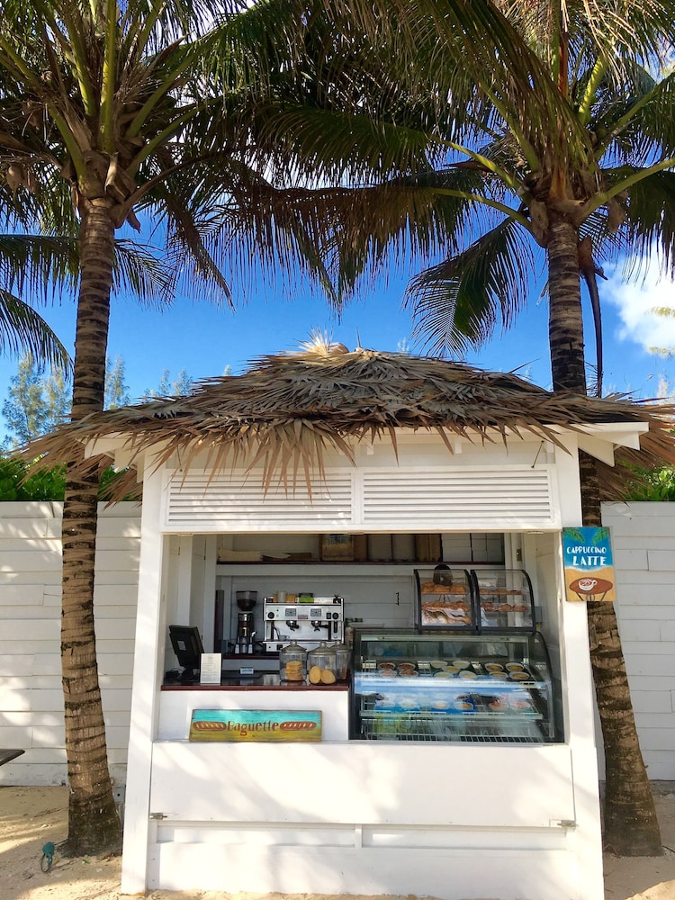 sandyport beach resort