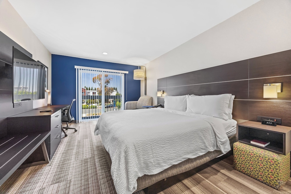 holiday inn express sunnyvale silicon valley by ihg
