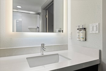 Holiday Inn Express Sunnyvale - Silicon Valley By Ihg,,3 star