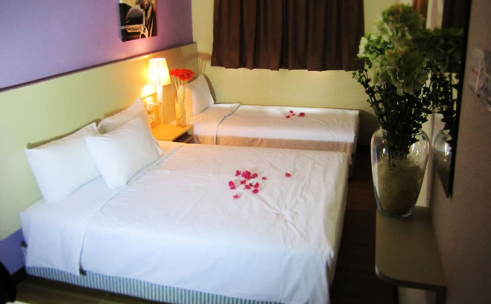 hotel station eight inn