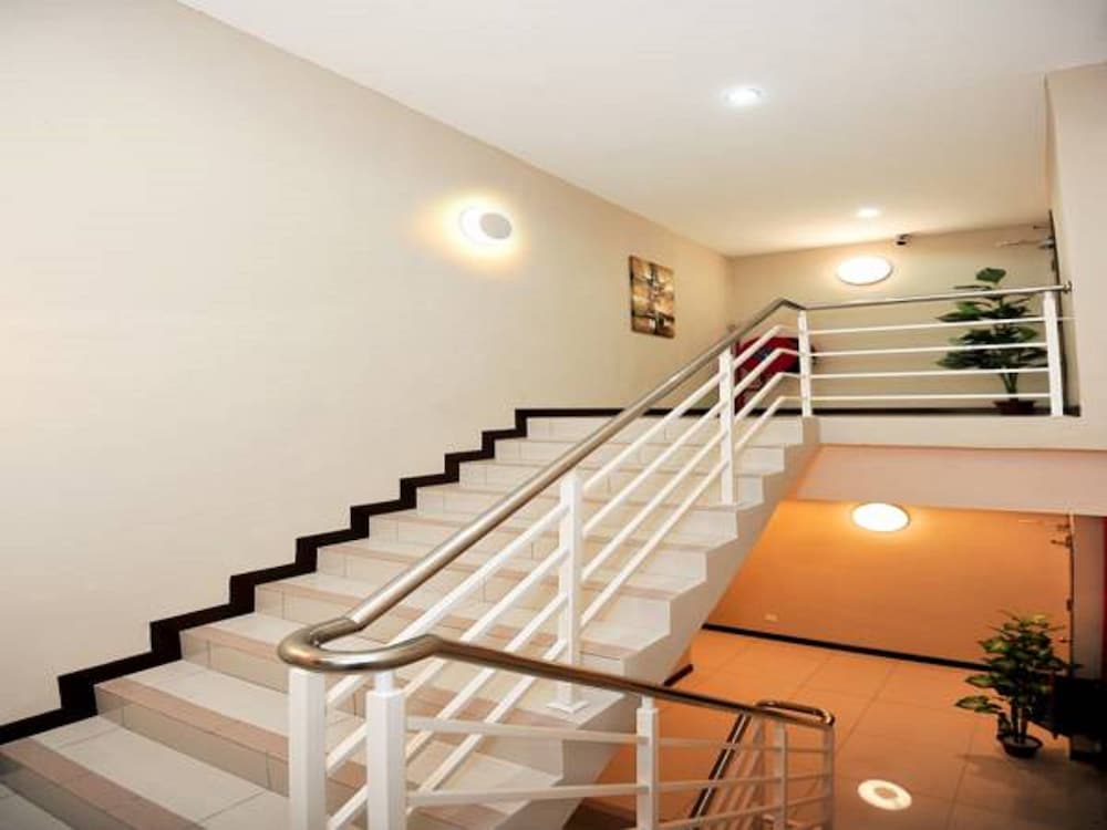 hotel station eight inn