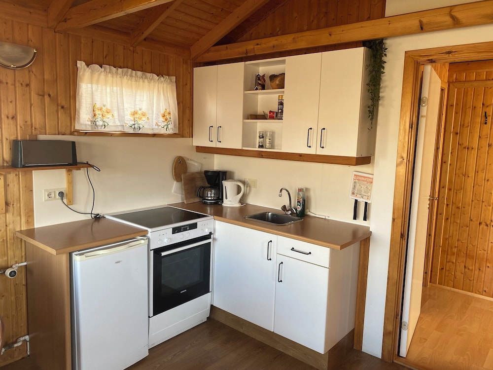 bakkaflot guesthouse
