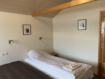 bakkaflot guesthouse