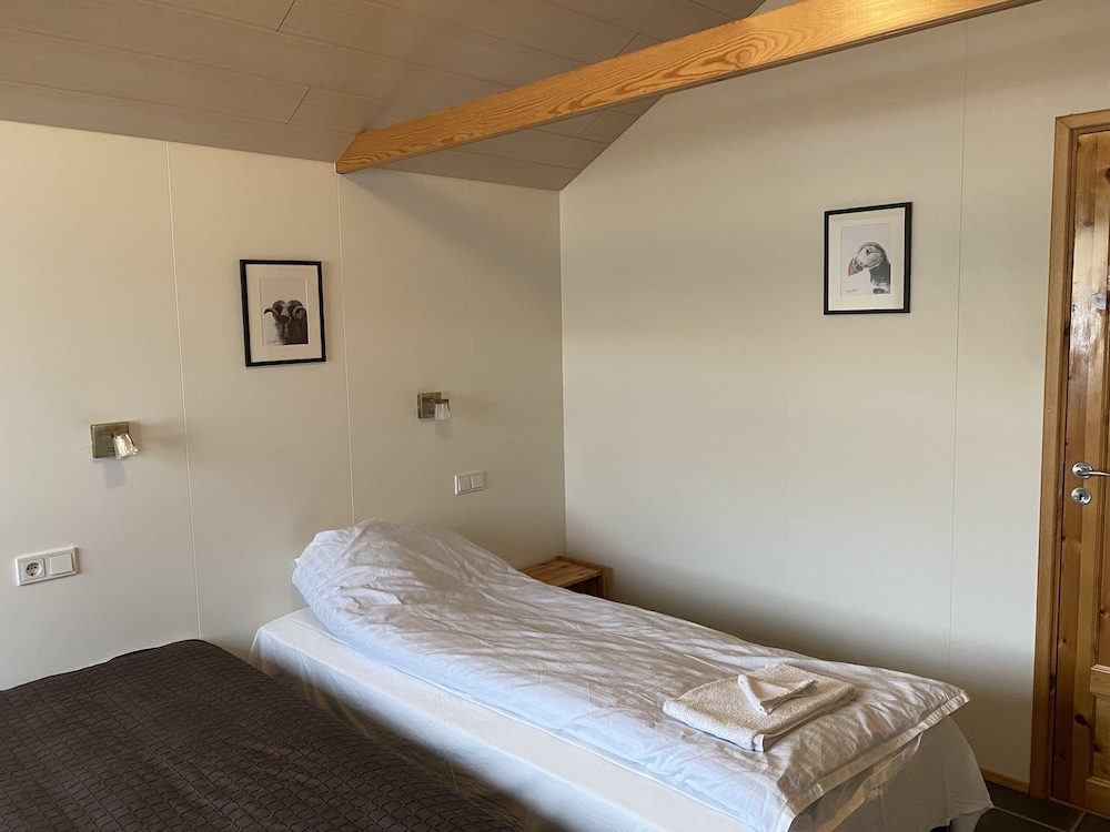 bakkaflot guesthouse
