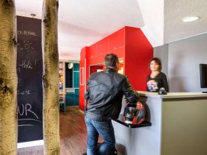 Hotelf1 Avignon Nord,Bedarrides>>Avignon,1 star