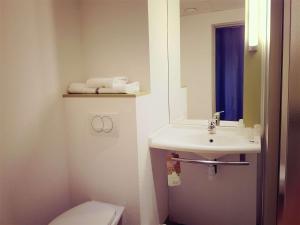 ibis budget arles palais des congres