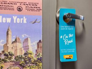 hotelf1 annecy argonay