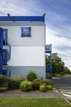 ibis budget angers parc des expositions