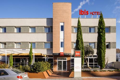 ibis granada
