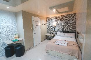 mahal kita drive inn