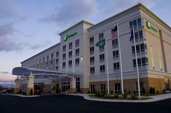 holiday inn winchester se historic gateway by ihg