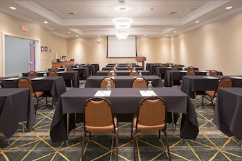 holiday inn winchester se historic gateway by ihg