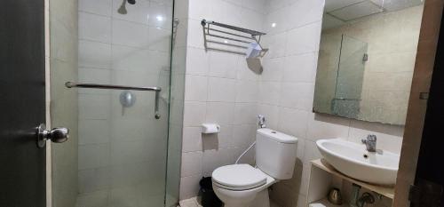 apartemen solo paragon by cariapartemen id