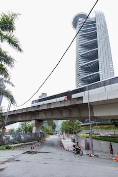 imperial regency suites and hotel petaling jaya