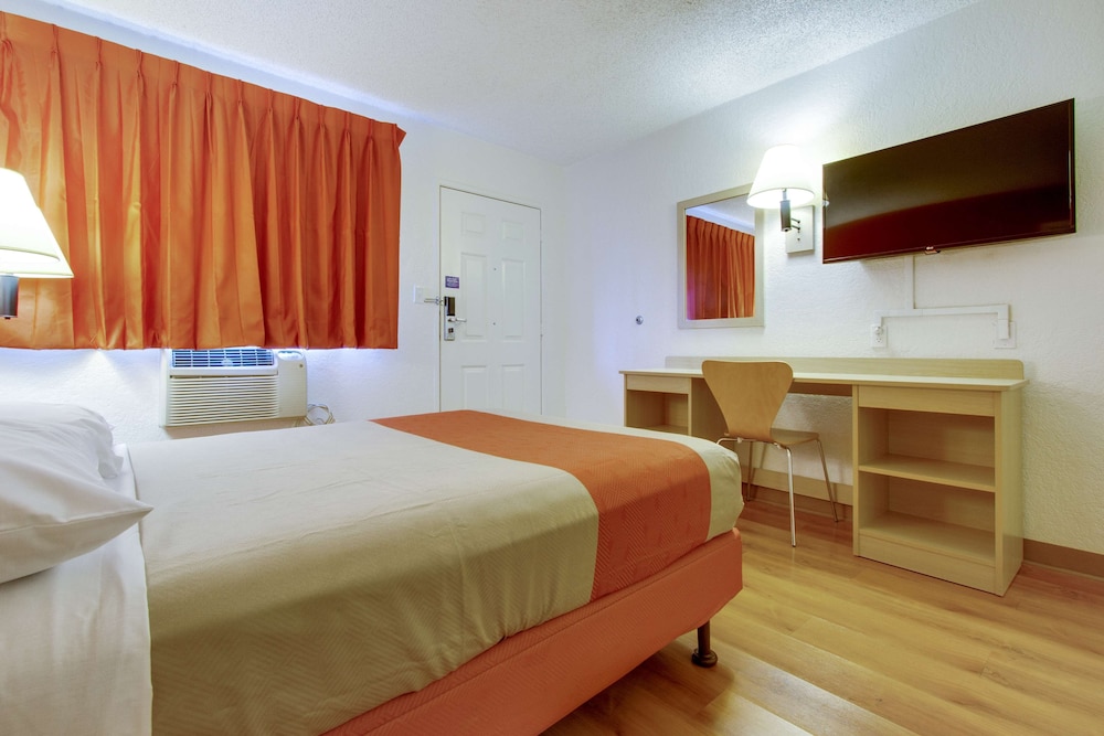 motel 6 tempe az scottsdale south