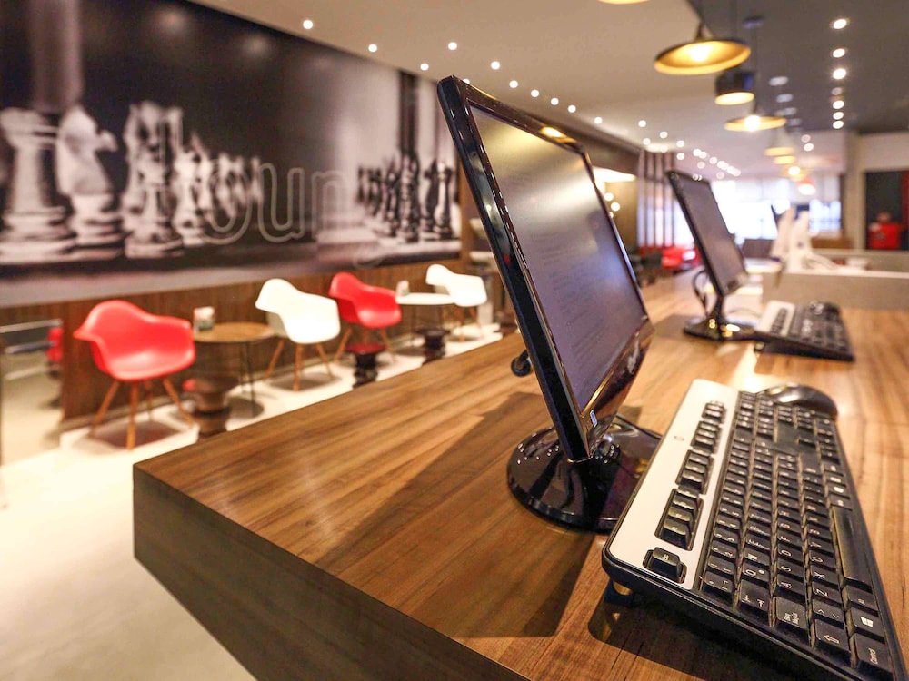 ibis buenos aires obelisco