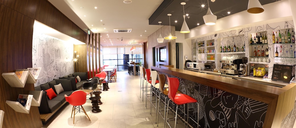 ibis buenos aires obelisco