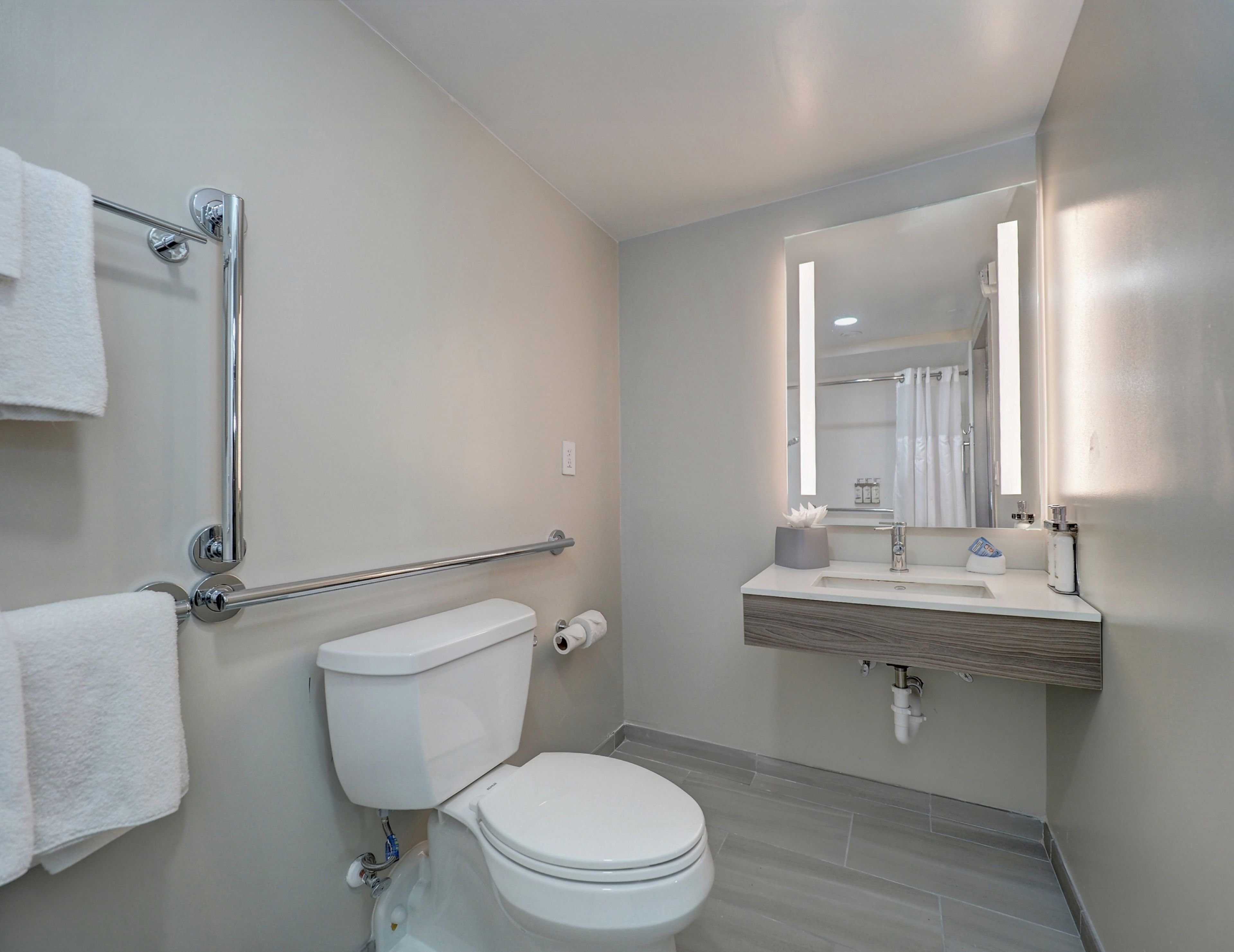 holiday inn express corpus christi beachfront an ihg hotel
