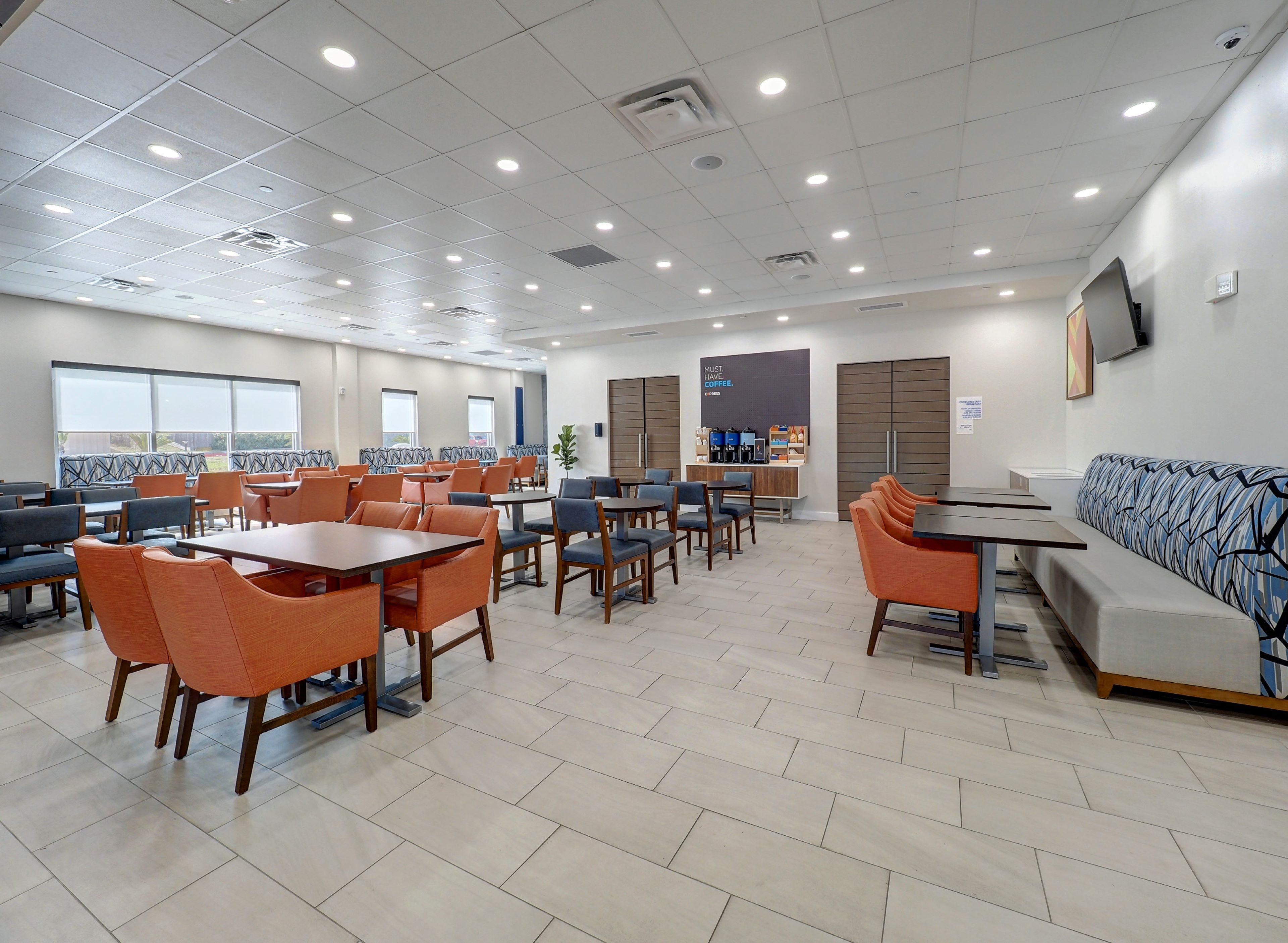 holiday inn express corpus christi beachfront an ihg hotel