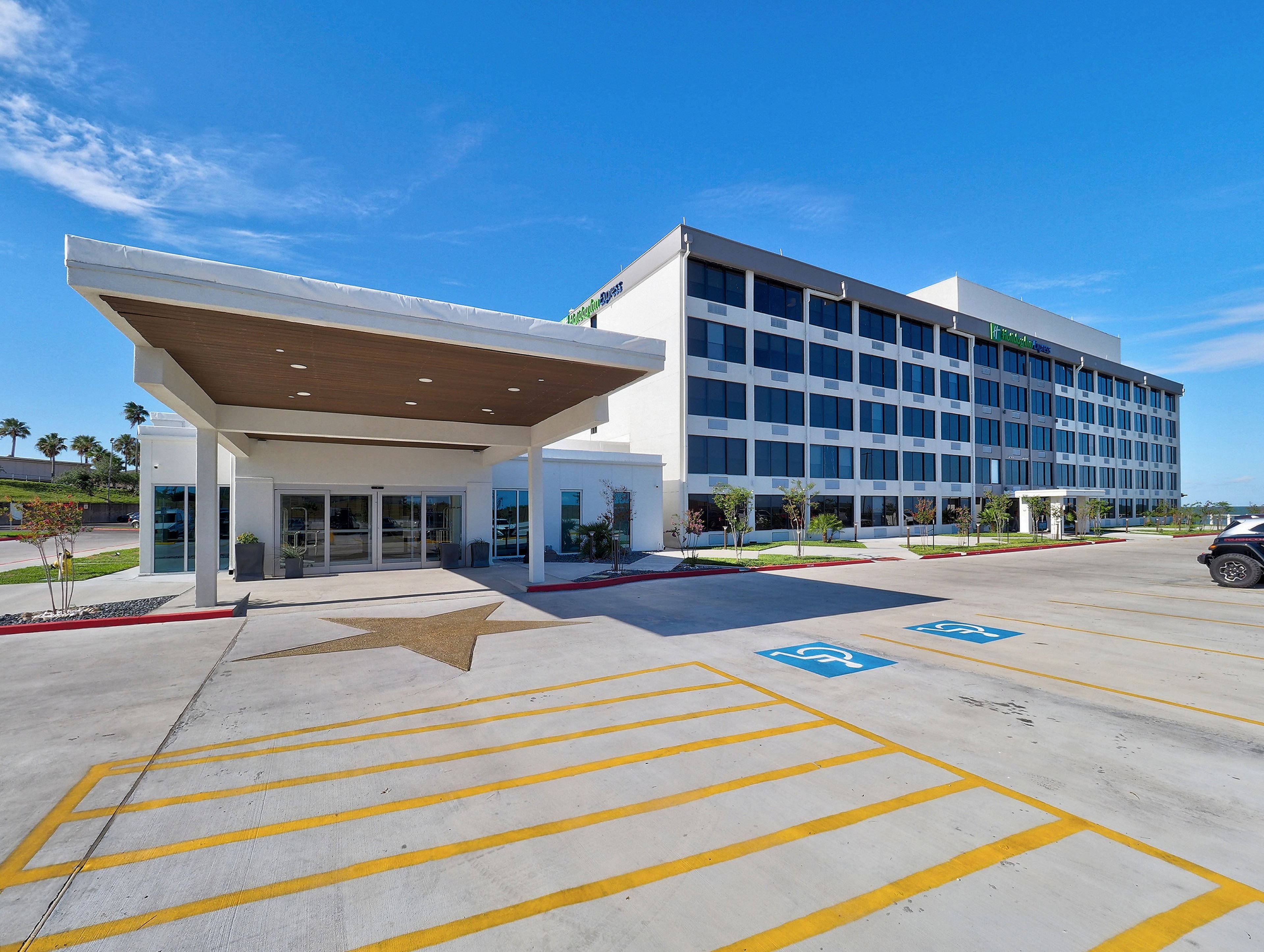 holiday inn express corpus christi beachfront an ihg hotel