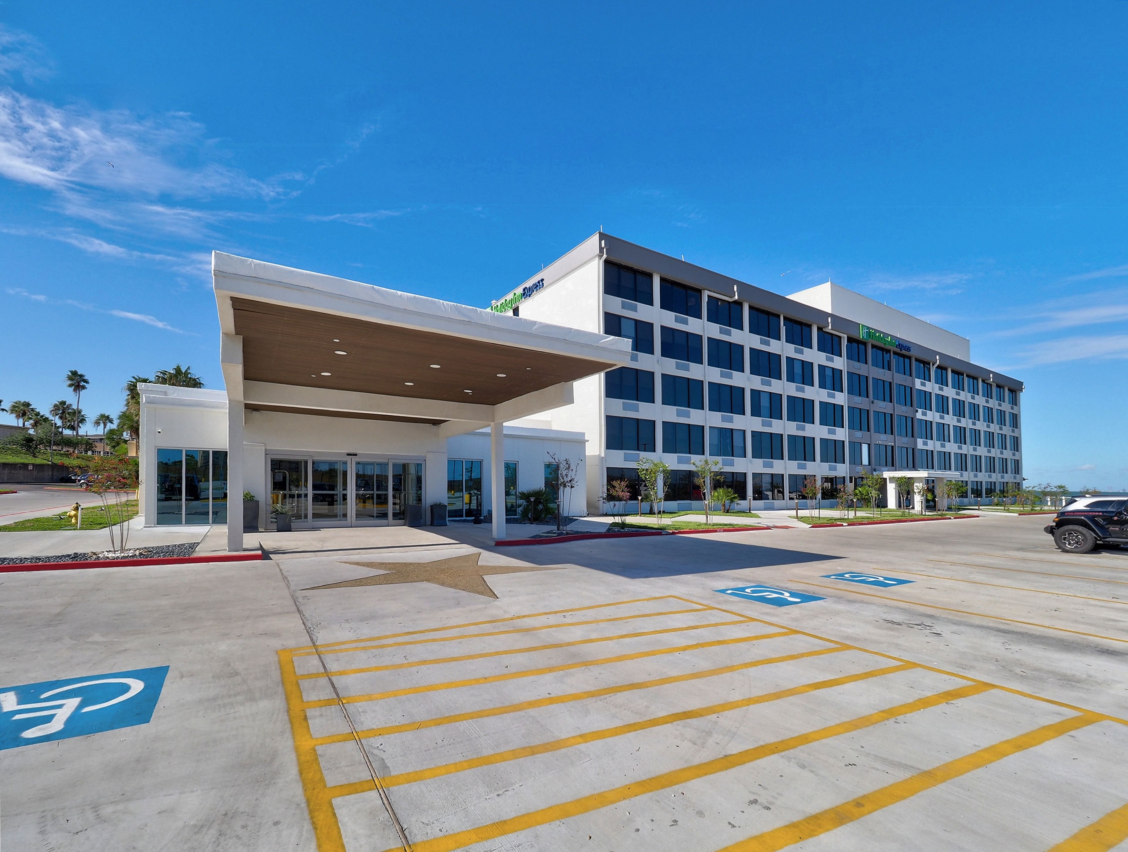 holiday inn express corpus christi beachfront an ihg hotel