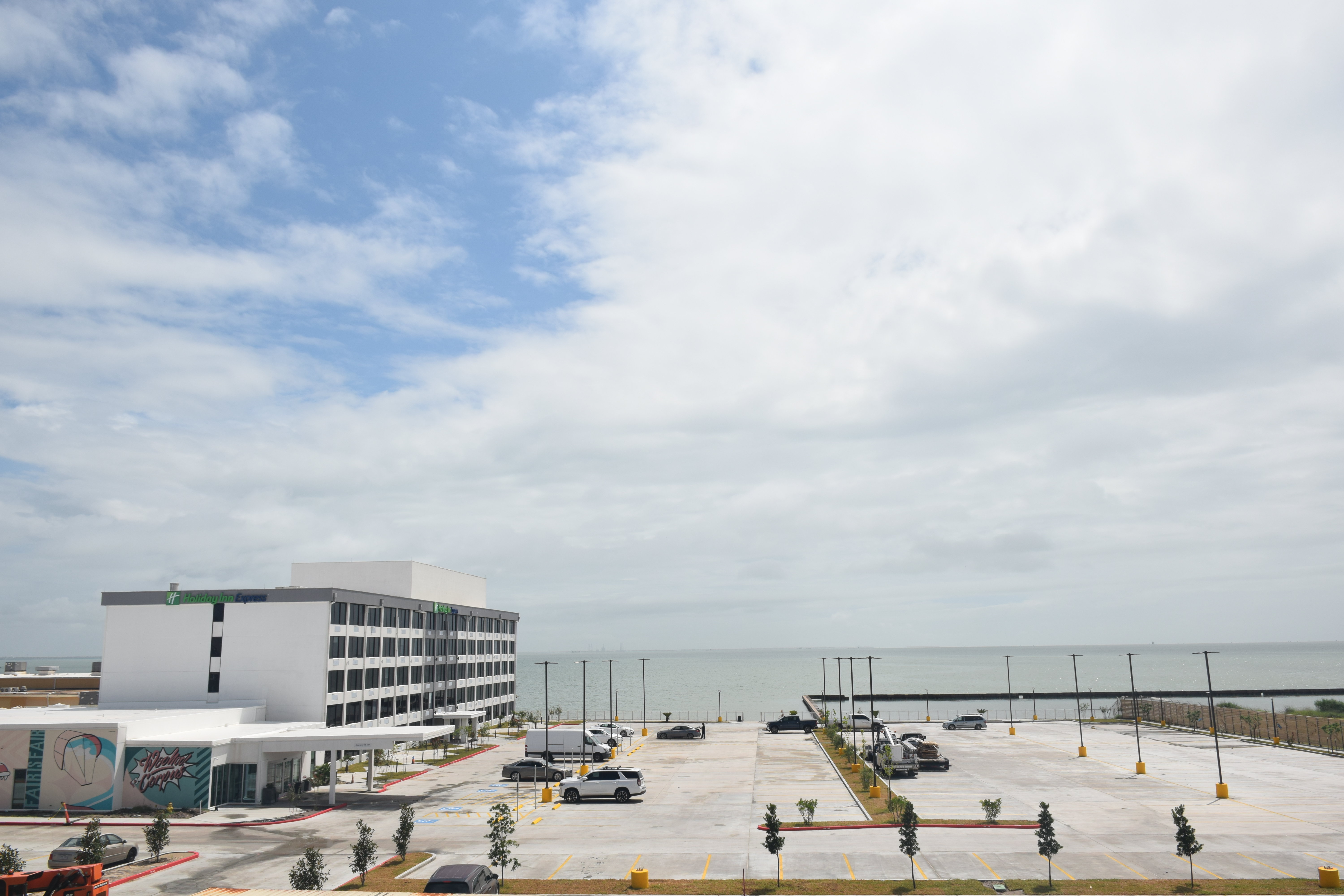 holiday inn express corpus christi beachfront an ihg hotel