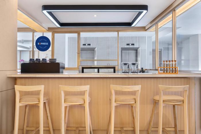 holiday inn express bali sunset road an ihg hotel