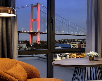 crowne plaza istanbul ortakoy bosphorus an ihg hotel