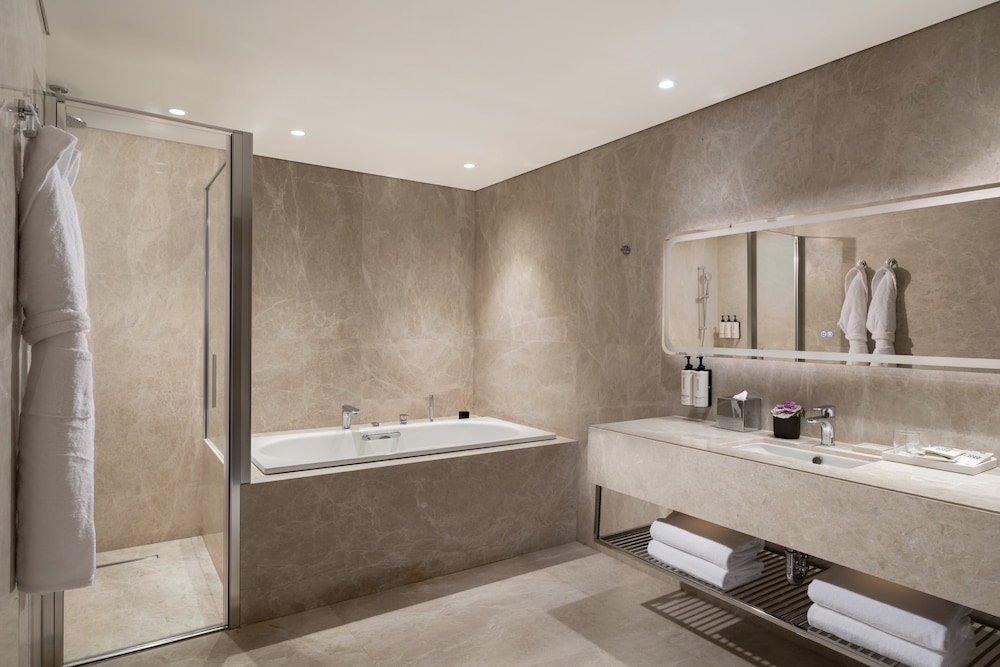 crowne plaza istanbul ortakoy bosphorus an ihg hotel