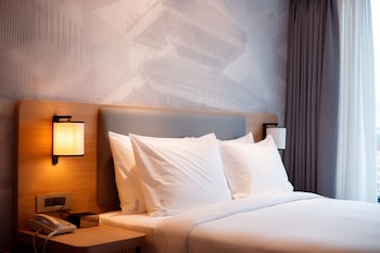 holiday inn express kathmandu naxal an ihg hotel