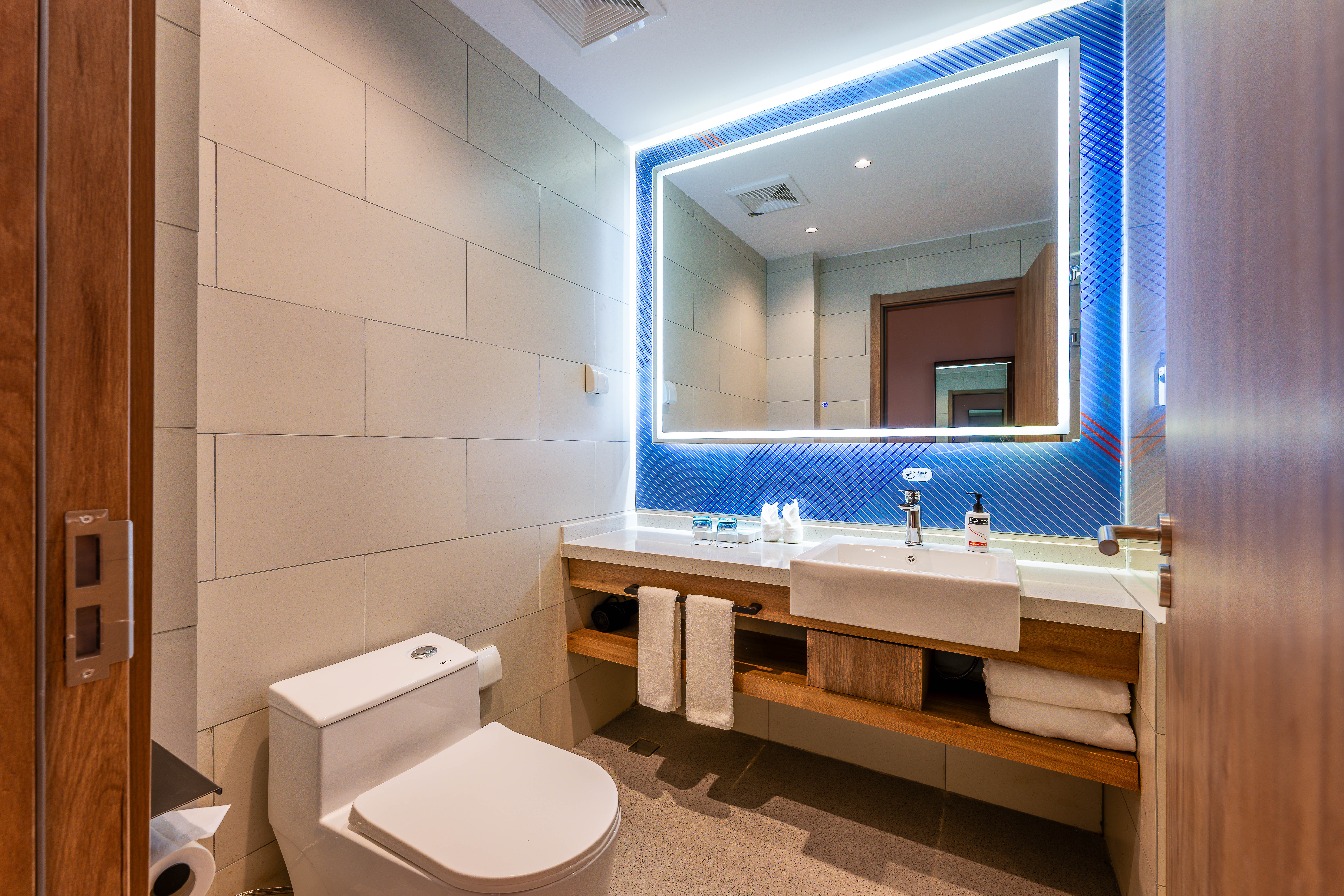 holiday inn express xi an guangyuntan an ihg hotel