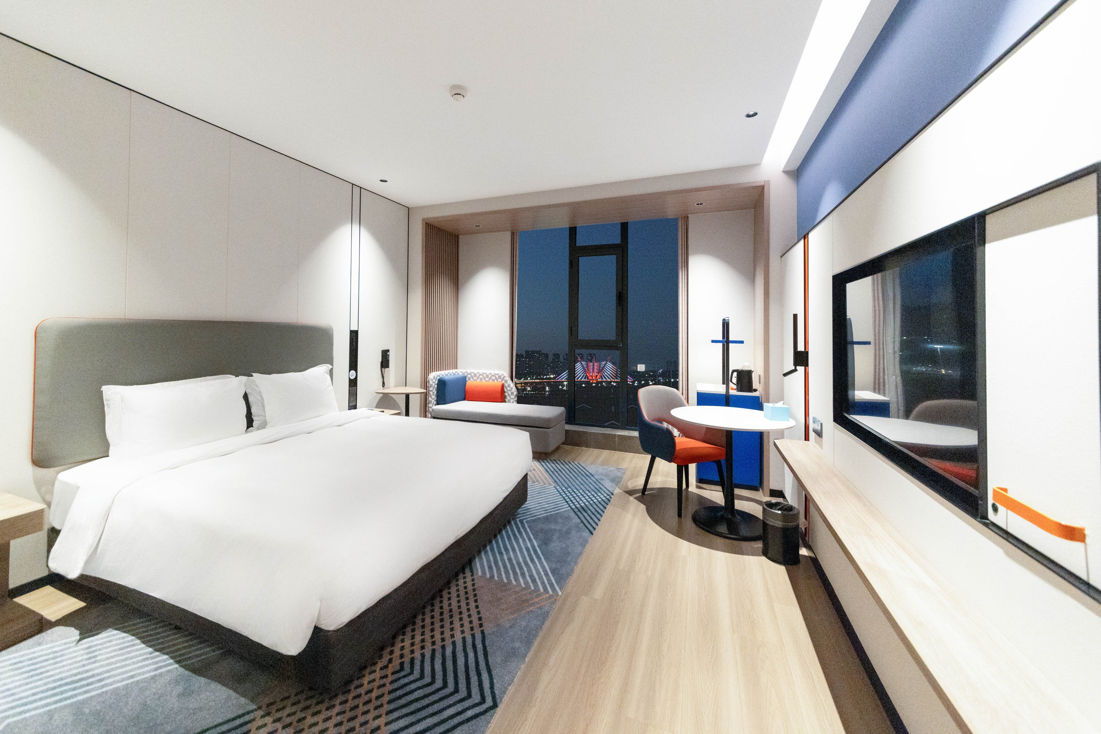 holiday inn express liaocheng etdz