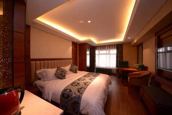 bremen hotel harbin train station