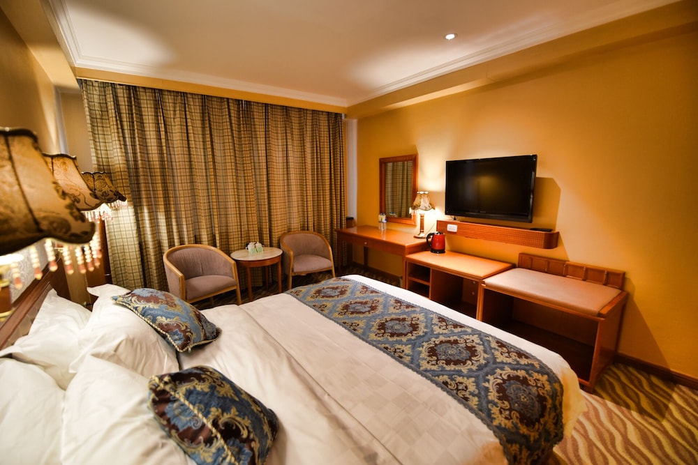 bremen hotel harbin train station