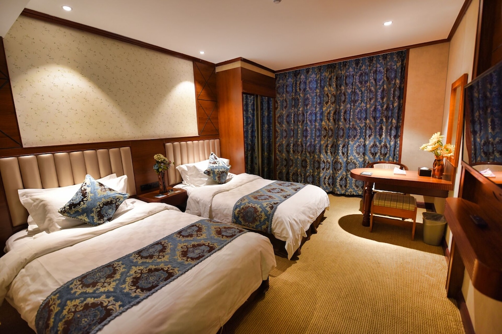 bremen hotel harbin train station